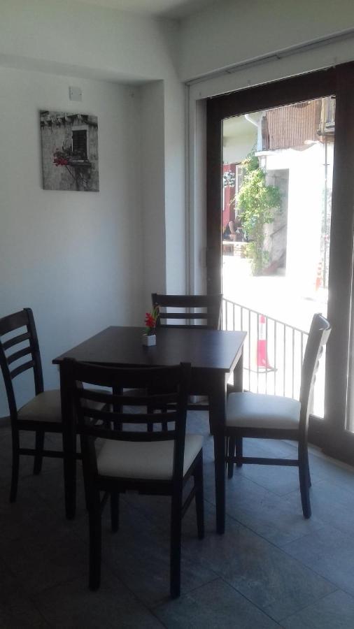 Aparthotel Theoxenia à Kalopanagiotis Extérieur photo